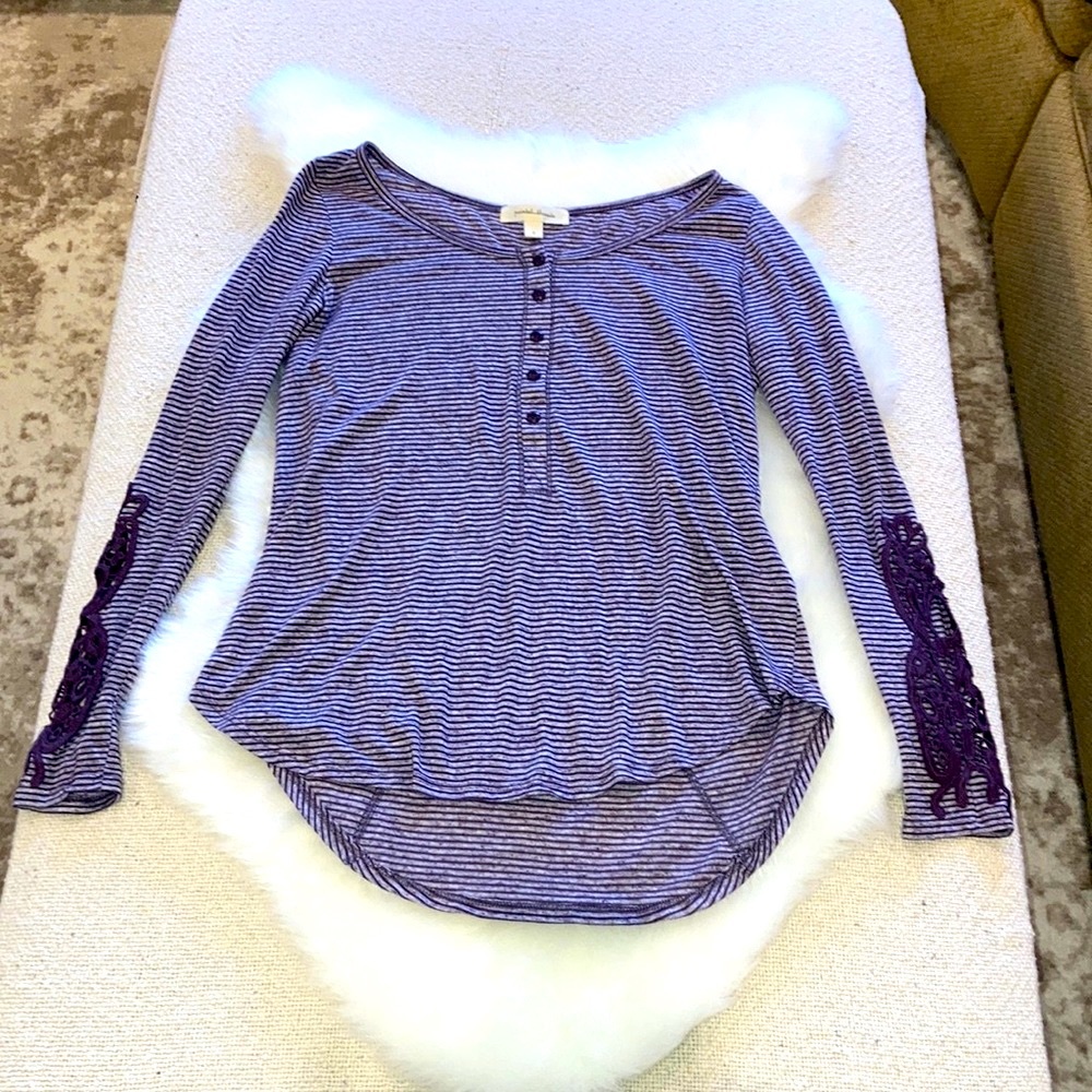 Urban Outfitters Painted threads top c